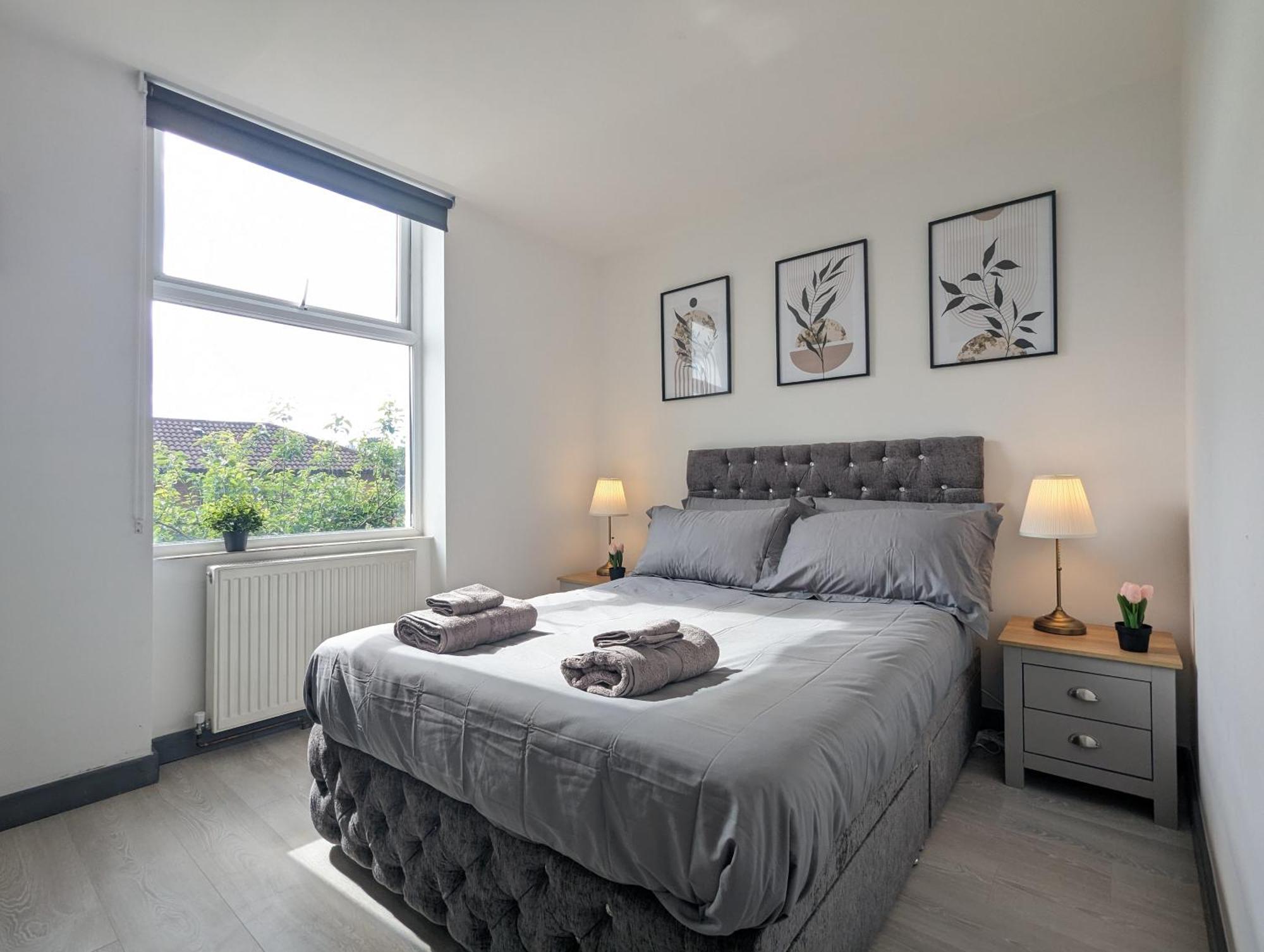 Near Centre Private Bath Free Parking Liverpool