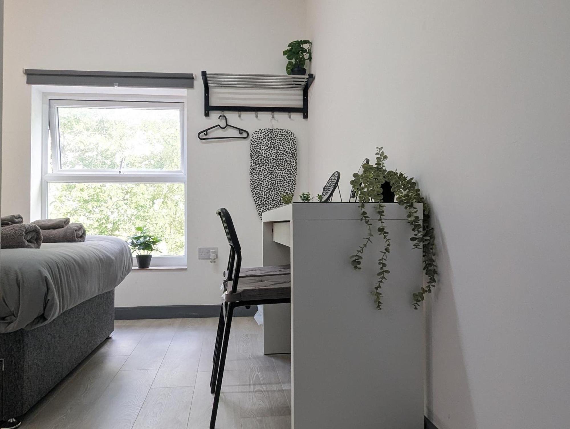 Near Centre Private Bath Free Parking * Ливерпуль