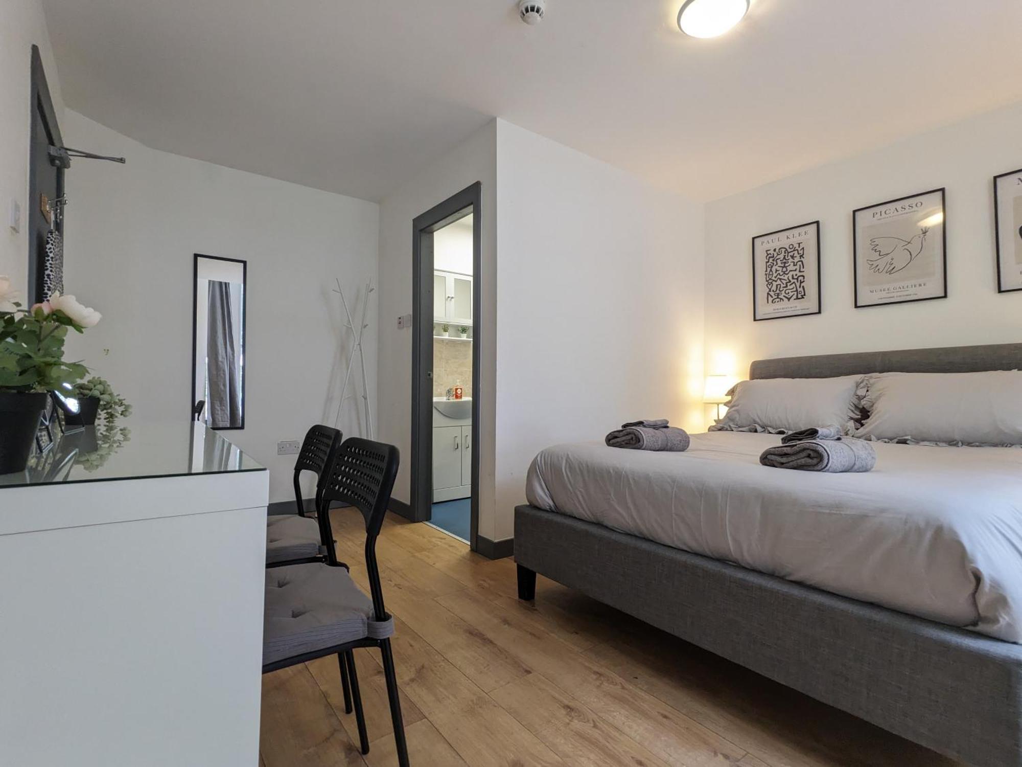 Near Centre Private Bath Free Parking Дом отдыха Ливерпуль